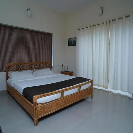 Vrindhavan Mist City Resorts Kanthalloor Exterior photo